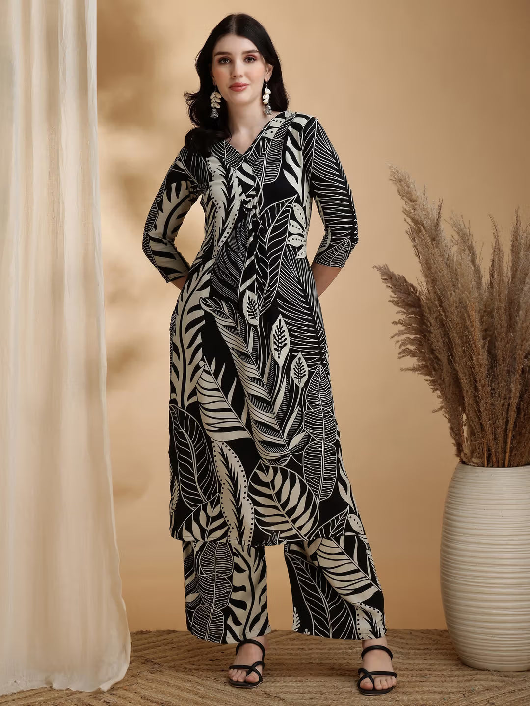 Black Botanical Printed Co-Ord Set