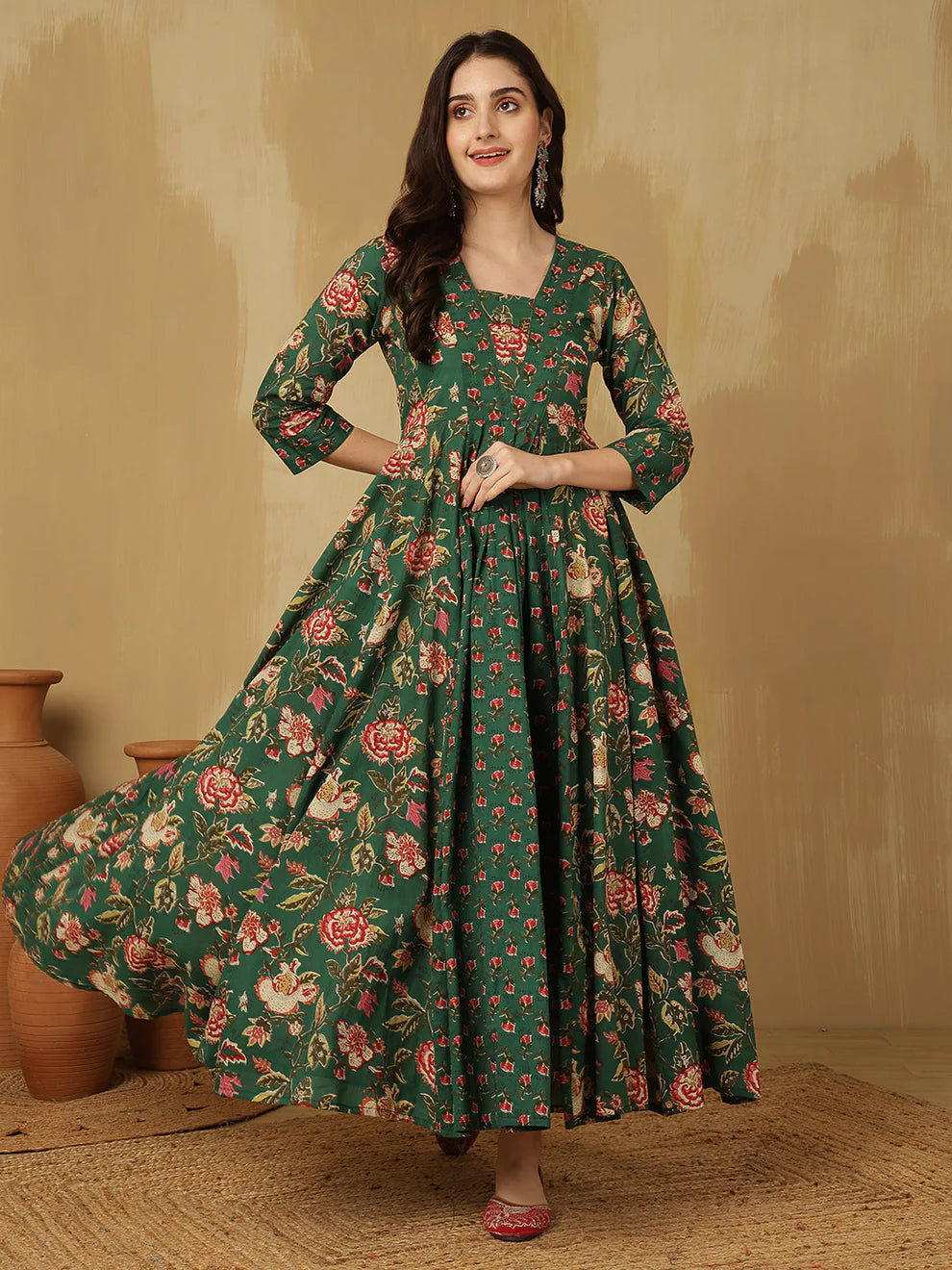 Women Cotton Printed Ankle Length V-Neck Anarkali Kurta